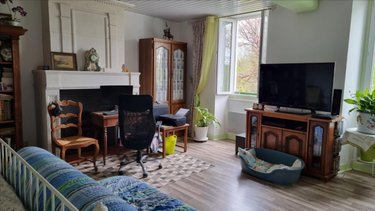 Maison a vendre Jonzac 17500 Charente-Maritime 226 m2 8 pièces 309750 euros