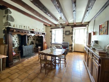 Maison a vendre Ayrens 15250 Cantal 138 m2 5 pièces 159000 euros