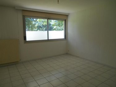 Location appartement Bourg-en-Bresse 01000 Ain 49 m2 2 pièces 563 euros