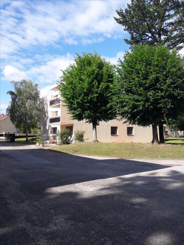 Location appartement Bourg-en-Bresse 01000 Ain 49 m2 2 pièces 563 euros