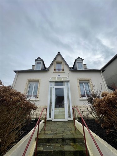 Maison a vendre Pont-de-Buis-lès-Quimerch 29590 Finistère 98 m2 3 pièces 127200 euros