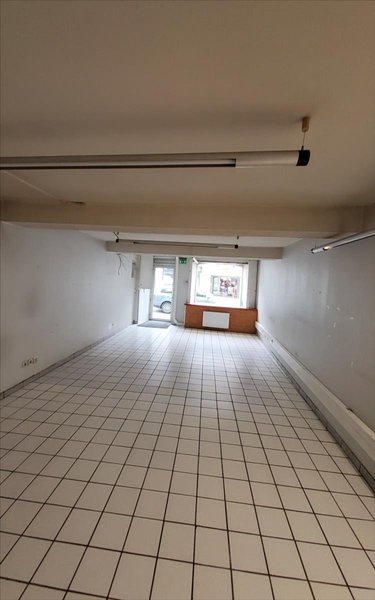 Location fonds et murs commerciaux Carhaix-Plouguer 29270 Finistère 80 m2  600 euros