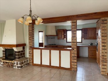 Location maison Mondoubleau 41170 Loir-et-Cher 148 m2 4 pièces 785 euros