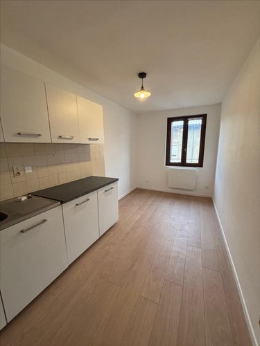 Location appartement Montrevel-en-Bresse 01340 Ain 54 m2 2 pièces 557 euros
