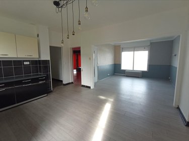 Immeuble a vendre Condé-en-Normandie 14110 Calvados 160 m2  124630 euros