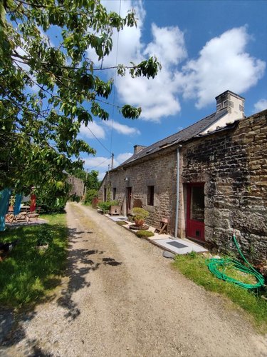 Maison a vendre Berrien 29690 Finistère 153 m2 5 pièces 262500 euros