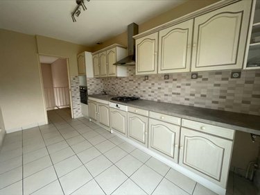 Maison a vendre Saint-Hilaire-Saint-Florent 49400 Maine-et-Loire 105 m2 5 pièces 168000 euros