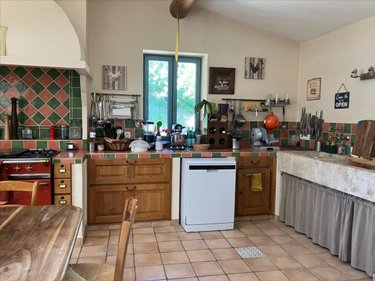 Maison a vendre Gréoux-les-Bains 04800 Alpes-de-Haute-Provence 445 m2 16 pièces 1350000 euros