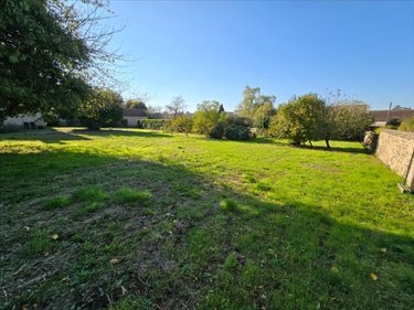Terrain a batir a vendre Poitiers 86000 Vienne 1176 m2  143100 euros