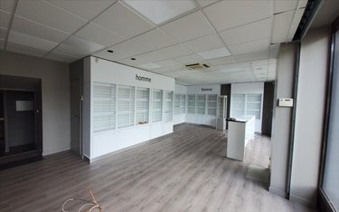 Location fonds et murs commerciaux Carhaix-Plouguer 29270 Finistère 120 m2  1200 euros