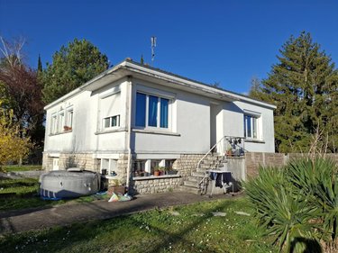 Maison a vendre Saintes 17100 Charente-Maritime 100 m2 4 pièces 141642 euros