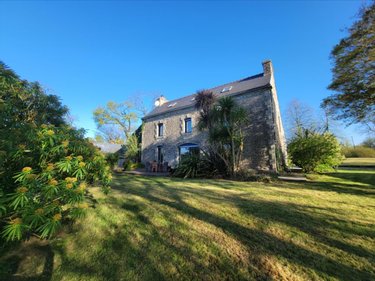 Maison a vendre Scaër 29390 Finistère 185 m2 9 pièces 376900 euros