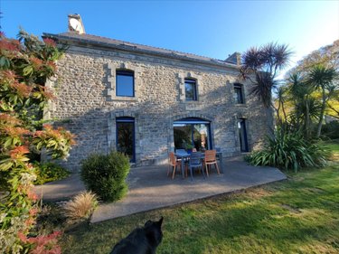 Maison a vendre Scaër 29390 Finistère 185 m2 9 pièces 376900 euros