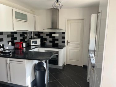 Location maison Le Vrétot 50260 Manche 73 m2 3 pièces 925 euros