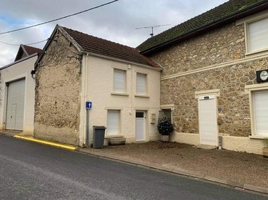 Immeuble a vendre Coeur de la Vallée 51480 Marne 241 m2  195000 euros