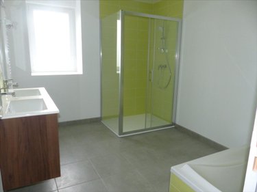 Location maison Canisy 50750 Manche 122 m2 5 pièces 850 euros