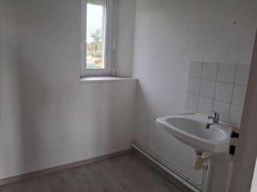 Location maison Lessay 50430 Manche 142 m2 6 pièces 890 euros