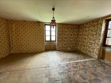 Maison a vendre Commune non précisée 01 Ain 183 m2 5 pièces 100000 euros