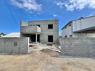 Maison a vendre Saint-Pierre 97410 Réunion 97 m2 4 pièces 364000 euros