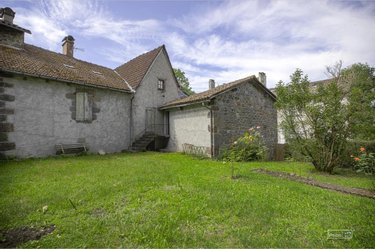 Maison a vendre Marmanhac 15250 Cantal 190 m2 6 pièces 201400 euros