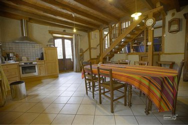 Maison a vendre Marmanhac 15250 Cantal 190 m2 6 pièces 201400 euros
