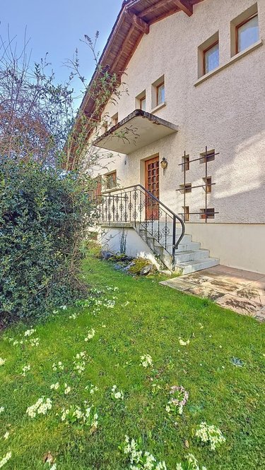 Maison a vendre Ferney-Voltaire 01210 Ain 134 m2 5 pièces 680000 euros