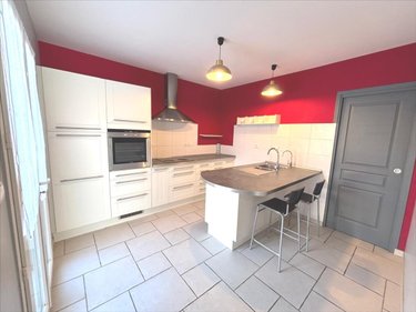 Maison a vendre Moulins-sur-Yèvre 18390 Cher 188 m2 7 pièces 258000 euros