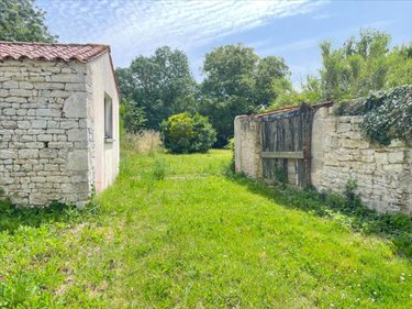 Terrain a batir a vendre Thairé 17290 Charente-Maritime 1103 m2  168000 euros