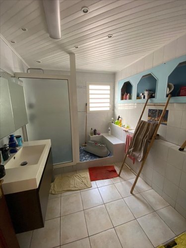 Appartement a vendre Le Tampon 97430 Réunion 100 m2 3 pièces 179350 euros