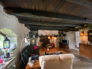 Maison a vendre Saint-Santin-Cantalès 15150 Cantal 184 m2 6 pièces 148400 euros