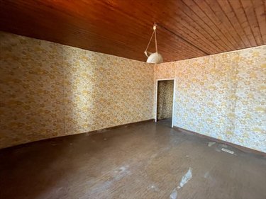 Immeuble a vendre Marans 17230 Charente-Maritime 240 m2  157500 euros