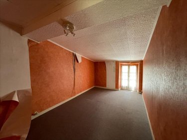 Immeuble a vendre Marans 17230 Charente-Maritime 240 m2  157500 euros