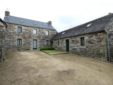 Maison a vendre Plougonven 29640 Finistère 136 m2  245495 euros