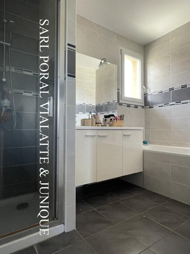 Location maison Saint-Denis-en-Bugey 01500 Ain 110 m2 4 pièces 1330 euros