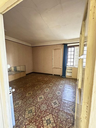Maison a vendre Billom 63160 Puy-de-Dôme 103 m2 6 pièces 99500 euros
