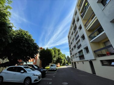 Appartement a vendre Gex 01170 Ain 81 m2 4 pièces 268000 euros