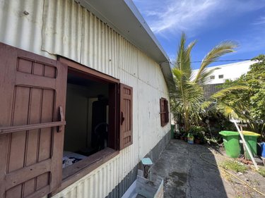 Terrain a batir a vendre Saint-Pierre 97410 Réunion 491 m2  448100 euros