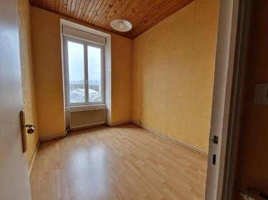 Appartement a vendre Pontivy 56300 Morbihan 54 m2  126900 euros