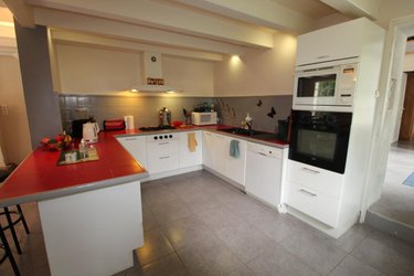 Maison a vendre Saintes 17100 Charente-Maritime 405 m2 11 pièces 592800 euros