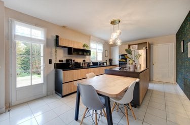 Maison a vendre Saint-Cyr-sur-Loire 37540 Indre-et-Loire 265 m2 7 pièces 882000 euros