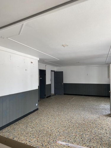 Fonds et murs commerciaux a vendre Aizenay 85190 Vendée 160 m2  125600 euros