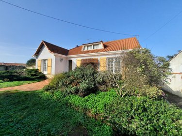 Maison a vendre Challans 85300 Vendée 152 m2 5 pièces 221000 euros