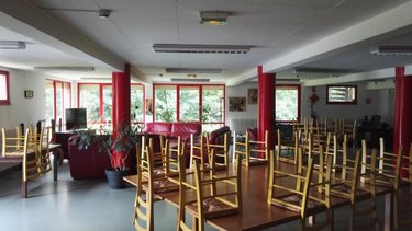 Immeuble a vendre Hémonstoir 22600 Côtes-d'Armor 800 m2  410800 euros