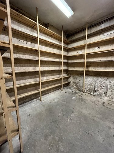 Fonds et murs commerciaux a vendre Dole 39100 Jura 487 m2  330000 euros