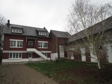 Location maison Bouzincourt 80300 Somme 202 m2  900 euros