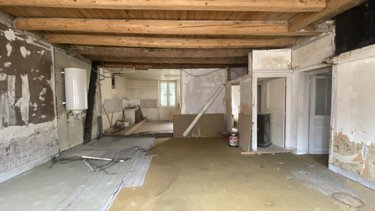 Immeuble a vendre Nantua 01130 Ain 200 m2  98000 euros