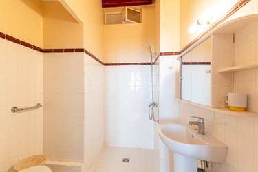 Maison a vendre Auch 32000 Gers 227 m2 8 pièces 295000 euros