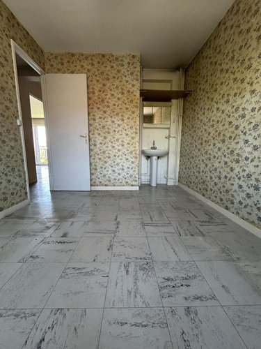 Appartement a vendre Tinqueux 51430 Marne 79 m2 4 pièces 134000 euros