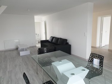 Location appartement Pont-à-Vendin 62880 Pas-de-Calais 85 m2 5 pièces 820 euros