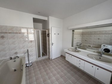 Location appartement Laval 53000 Mayenne 125 m2 4 pièces 1300 euros